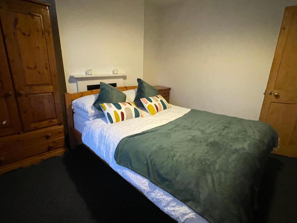 Cozy 3 Bedrooms Home Off Mill Road Sleep CBG Exterior foto